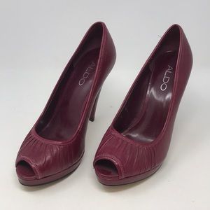 Aldo Open Toe Size 7 Heels.   4” Heels